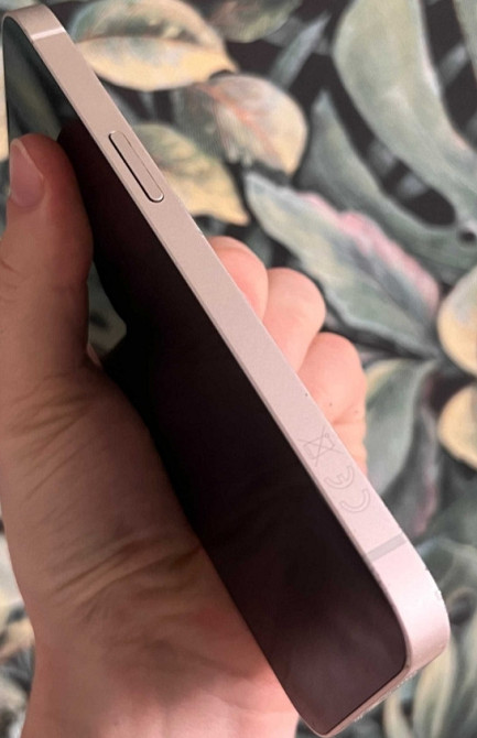 Айфон iPhone 13 Starlight 128Gb. Neverlock. Киев - изображение 2