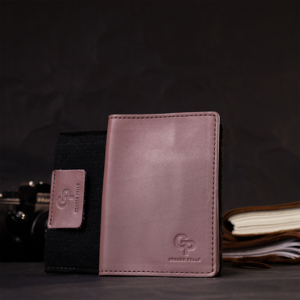 Красивая кожаная обложка на паспорт GRANDE PELLE 16795 Пудровый Киев - изображение 1