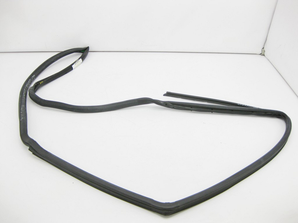 Mercedes-Benz  A2037300478 Ущільнювач задніх правих дверей C-Class S203 універсал Одесса - изображение 1