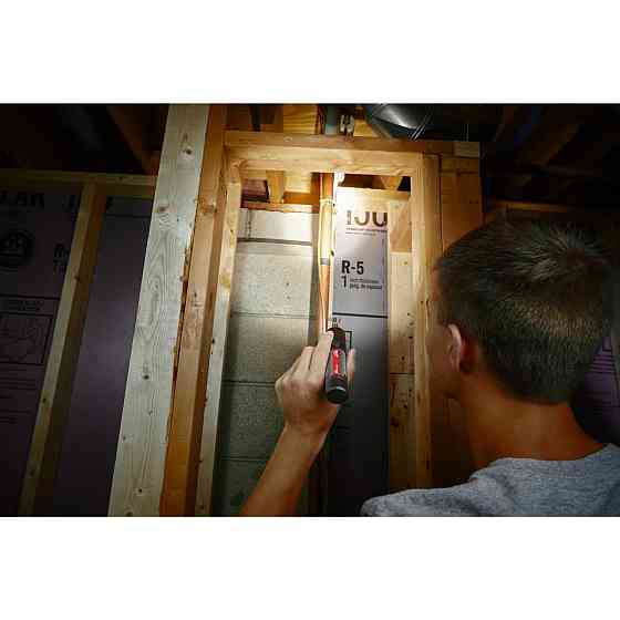 Ліхтар світлодіодний акумуляторний компактний MILWAUKEE, L4 FMLED-301 Одеса