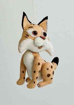 М’яка фетрова іграшка рись ручної роботи – безпечна розвиваюча іграшка Київ