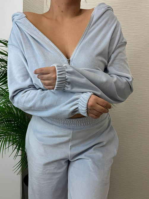 Женский стильный прогулочный костюм двойка: кофта и штаны велюр-плюш Одесса - изображение 13