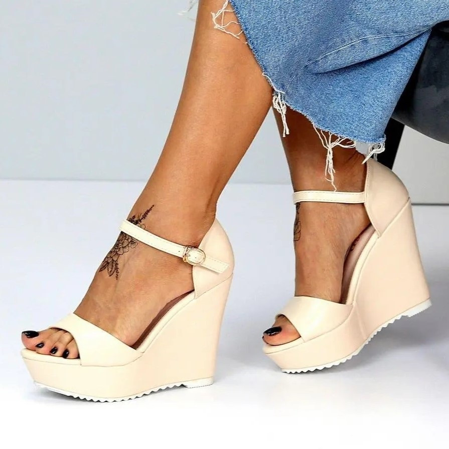 Жіночі Сандалії Босоніжки на Танкетці Платформа Бежеві Літні (розміри: 35,36,37,38,39,40) - 44 Дніпро - фото 1