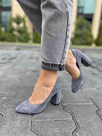 Nivelle Туфлі жіночі NIVELLE сірі натуральна замша каблук 9 см 35-40 (1592/8051-8045) Коломия