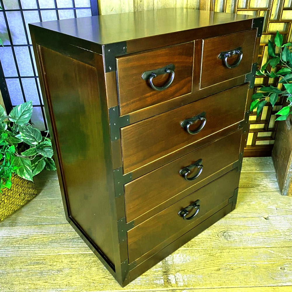 Комод тансу 