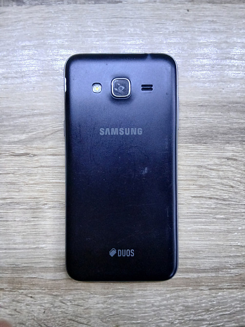 Б/У Смартфон Samsung SM-J320F/DS (Galaxy J3 2016) 2 SIM, 5", робочий стан Дніпро - фото 3