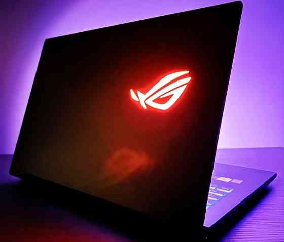 Ноутбук Игровой ASUS ROG 4K AMOLED !!! RTX 2070 8Gb / i7-10750H / RAM16GB/ SSD Киев