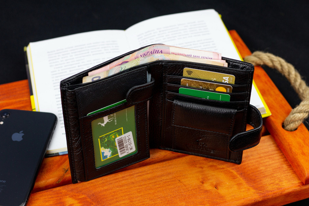 Черный мужской кошелек вертикального типа из натуральной кожи под документы Marco Coverna MC-5176-1 Киев - изображение 8