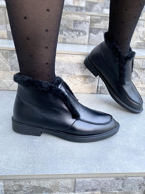 Daragani Черевики жіночі Daragani чорні натуральна шкіра зима висота 9 см (4243) Коломия - фото 2