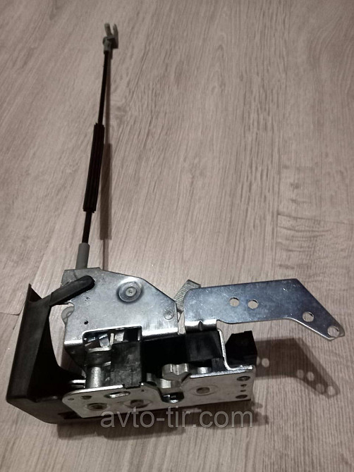 Замок двери передней левой Renault Premium DXI 7420864256 Луцк - изображение 1