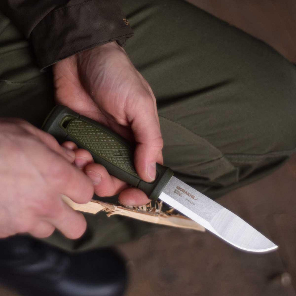 Туристический Нож с чехлом Morakniv 