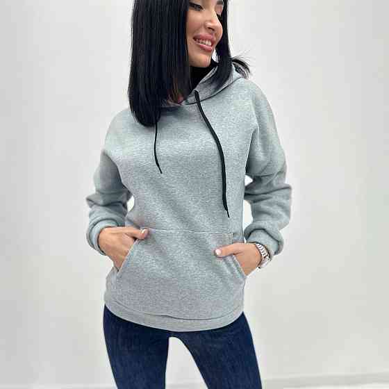 Однотонный батник с капюшоном 