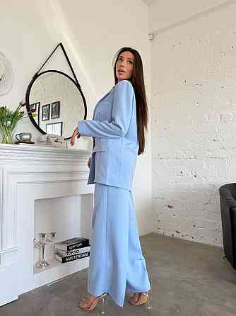 Женский классический брючный костюм двойка: пиджак и брюки креп-костюмка Голубой, 46/48 Одесса