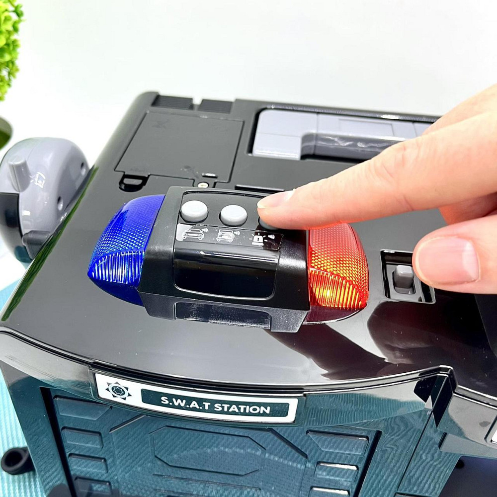 Ігровий набір Chengmei Toys Гараж з машинкою Швидка допомога зі світловими та звуковими ефектами (CLM-557) Чернигов - изображение 10