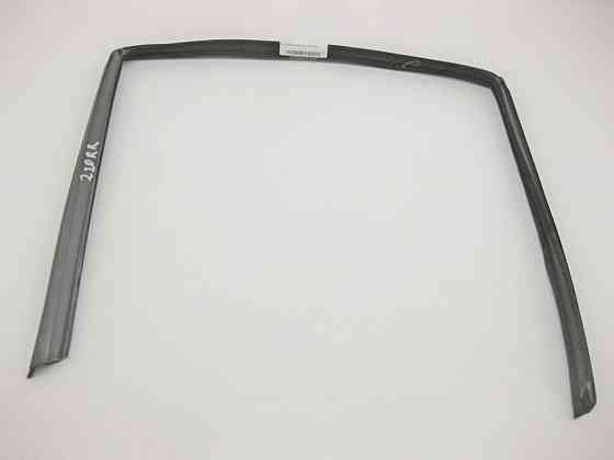 Mercedes-Benz  A2207350225 Ущільнювач опускного скла задніх правих дверей S-Class W220 Одеса