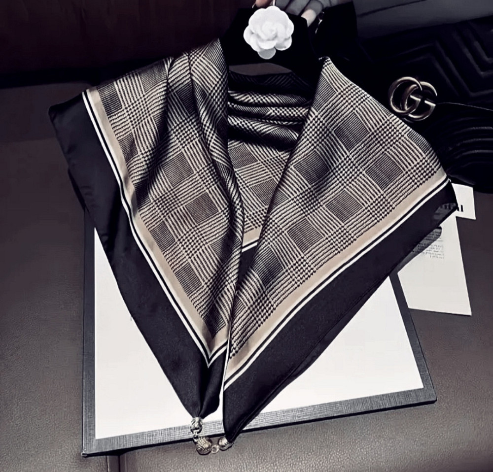 Шарф жіночий з магнітною застібкою Чорний Сміла - фото 3