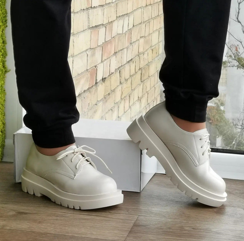 Жіночі Бежеві броги Туфлі Оксфорди Танкетка Сліпони Шкіряні Мокасини (розміри: 36,37,38,39,40,41) Дніпро - фото 10