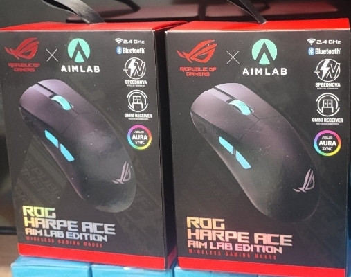 Ведмедик ASUS ROG Harpe Ace Aim Lab Edition (90MP02W0-BMUA00) Харків - фото 1