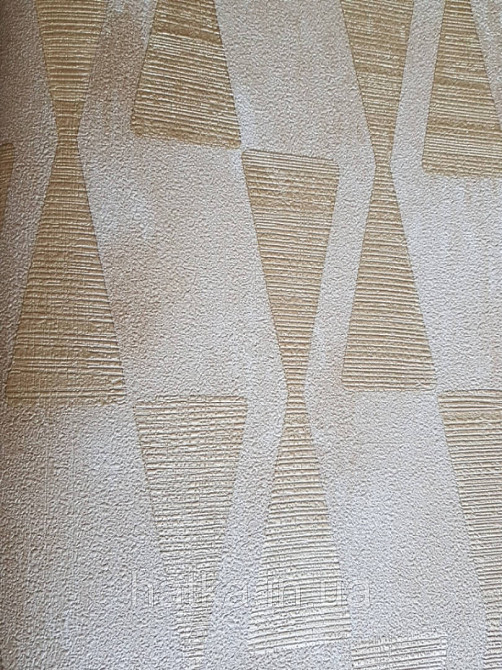 Шпалери Marburg Tango 58852 лофт геометрія золотисті фігури трикутники на бежевому фоні 10.05х0.70 м. Київ - фото 2