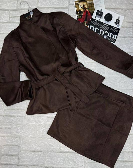 Жіночий стильний романтичний костюм із замші на дайвінгу Шоколад, 42/44 Одеса - фото 2