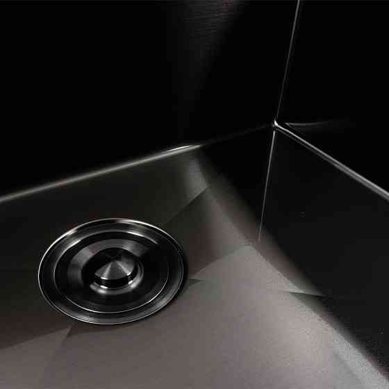 PLATINUM Кухонна мийка чорна PVD 60х50 з підставкою для ножів + Подарунок сифон круглий та доза Коломия