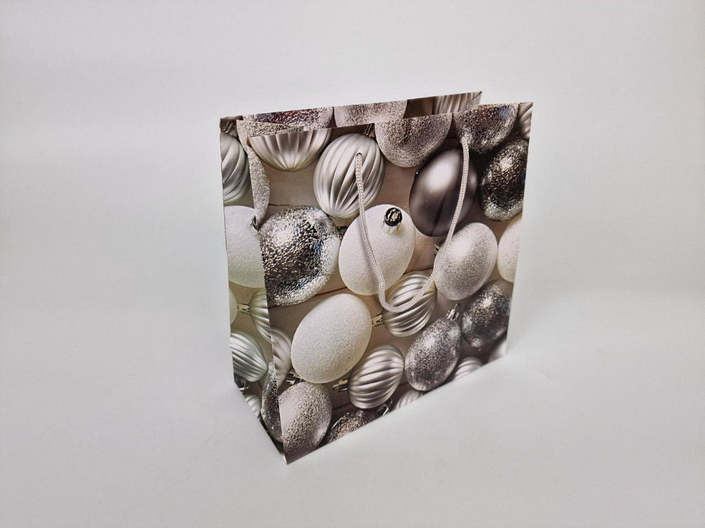 Пакети паперові подарункові, новорічні Квадрат 23*24*10 — 33 (12 шт.) Харків - фото 1