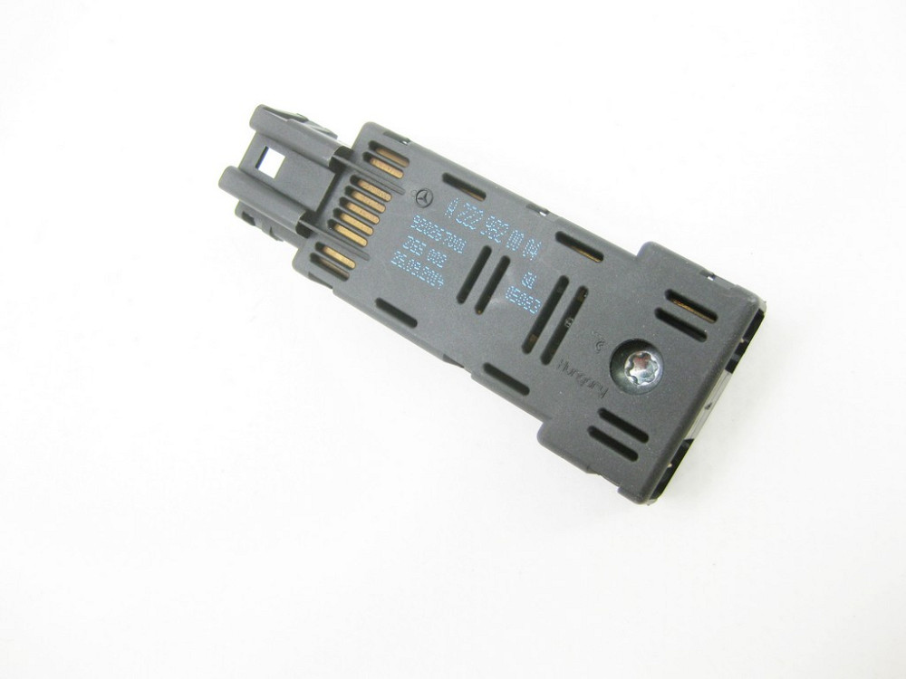 Mercedes-Benz  A2229820004 Перешкододавлюючий фільтр антени CLA C117 Maybach X222 S-class long V222 S-class short W222 S-class Coupe C217 Одеса - фото 4