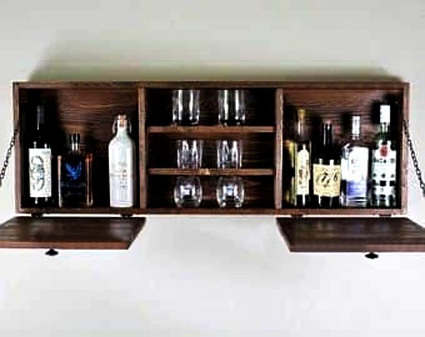 Настенный бар 