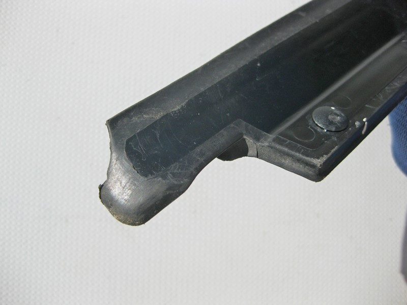 Mercedes-Benz  A1646904762 Ущільнювальна нижня гумка передніх лівих дверей ML X164 GL Одеса - фото 4