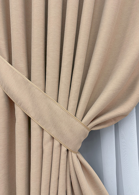 Комплект готовых штор VR-Textil Блэкаут двусторонний Eclipsе № 1817ш Песочный 100х270 см 2 шт (31-900) Киев - изображение 5