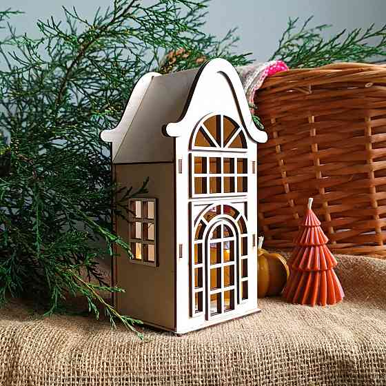 Декоративний будиночок з дерева 22 см , Скандинавський стиль, LED підсвітка Ірпінь