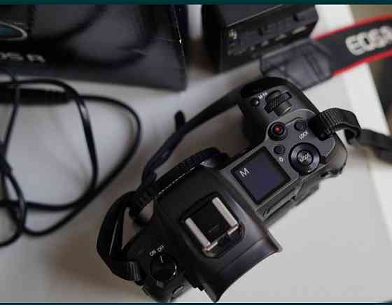 Фотоапарат Canon R повний комплект! Київ