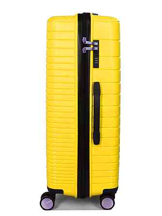 Чемодан полипропиленовый SNOWBALL MADISSON 33703 большой 75 см желтый Киев