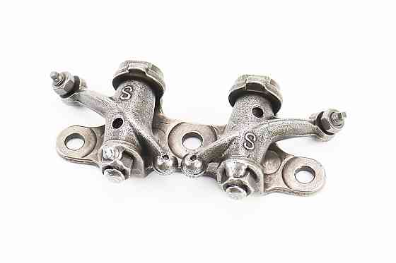 Коромисло (рокер) клапана верхнє 2шт в зборі на пластині Київ