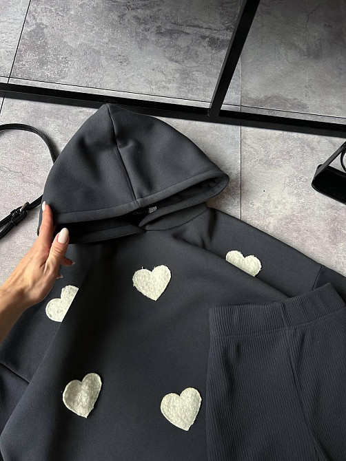 Жіночий теплий прогулянковий костюм-двійка з сердечками тринитка на флісі + ангора рубчик Графіт, 46/48 Одеса - фото 5