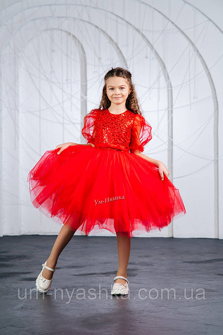 Червона пишна сукня з блискітками Кривий Ріг - фото 1