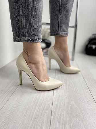 Nivelle Туфлі жіночі NIVELLE бежеві натуральна шкіра каблук 11 см 36р. 39р. (1740/10502-10512) Коломыя