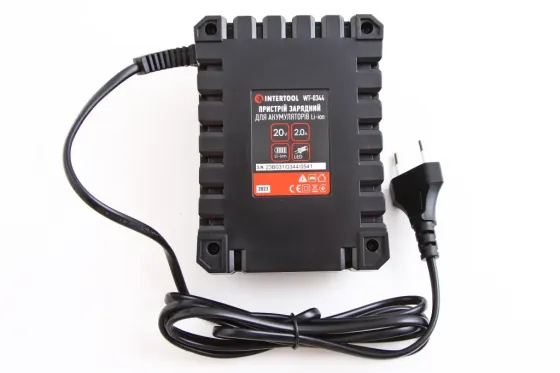 Зарядно-воо для АКБ електроінструменту Li-ion 20 В, струм заряду 2.0 А Intertool Вінниця