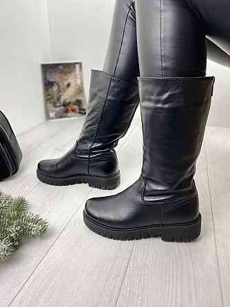Напівчоботи жіночі VIKTTORIO чорні натуральна шкіра зима висота 28см обхват 43-45см (3086) Коломия