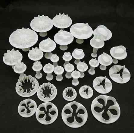 Набор кондитерских плунжеров и вырубок 33 штуки белый Киев