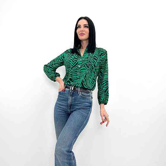 Жіноча блуза з принтом "Desert" оптом | Норма і батал | Розпродаж моделі Зелений, 50-52 Київ