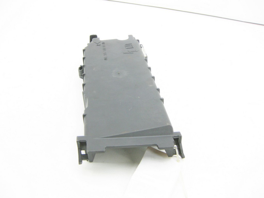 Mercedes-Benz  A2465451340 Кришка блоку запобіжників у ногах переднього пасажира CLA Shooting Brake X117 CLA C117 GLA X156 A-class W176 Одеса - фото 4