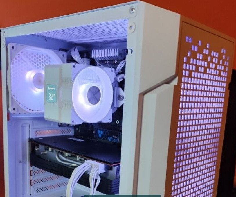 Компьютер Игровой ПК Белый , R5 5600 RX5700XT, 32Gb. 3200 , 512Gb. NVME. Киев - изображение 4