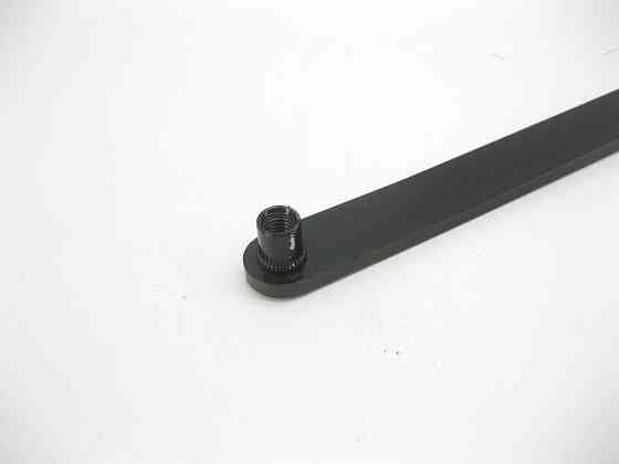 Mercedes-Benz  A2136202700 Нова розпорка настановної панелі "телевізор" E-Class W213 C238 CLS C257 E-class W213 E-class Coupe C238 CLS C257  Одеса