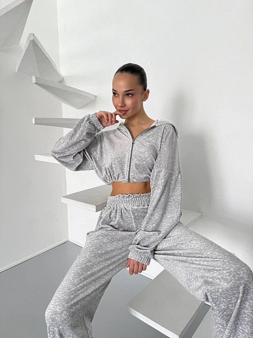 Жіночий велюровий костюм-двійка: худі на блискавці та штани Меланж, 42/44 Одеса - фото 4