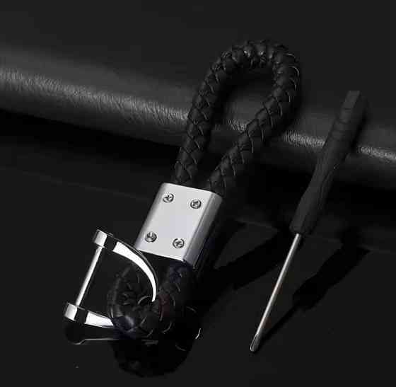 Брелок для ключів Peugeot Смела