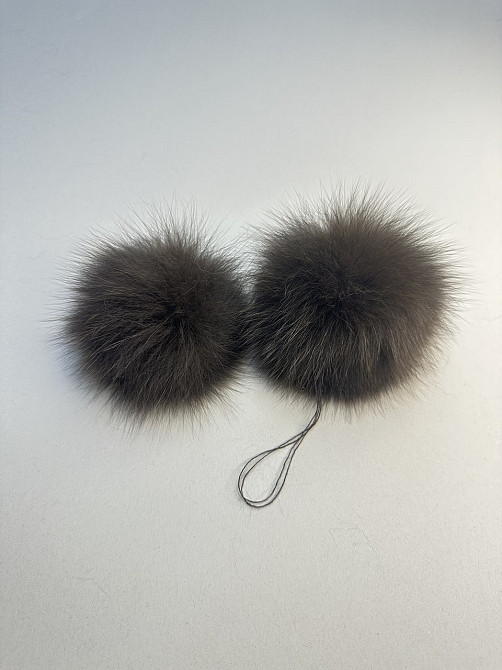 Помпони бубони хутряні песцеві на шапку 10-12см Коричневий Харків - фото 3