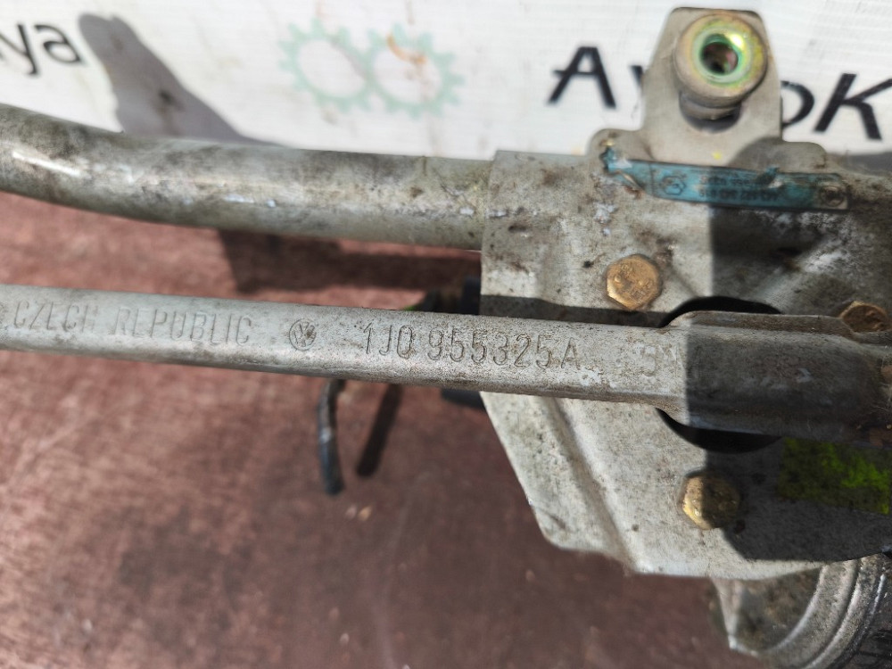 Трапеція двірників з моторчиком Seat Leon 1998-2005 (1J0955325A) Ковель - фото 2