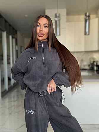 Жіночий костюм з фліс-полару, з вишивкою Одеса