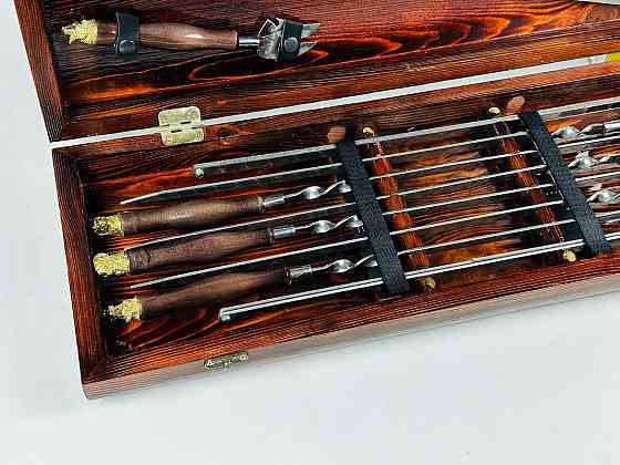 Подарочный набор шампуров в деревянном кейсе САФАРИ-2 (латунные головы зверей) HAPPY DAYS Тернополь